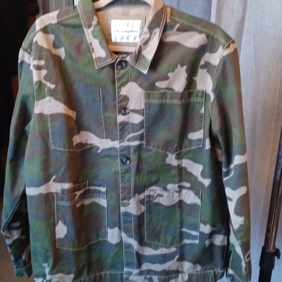 Jacket - Picture 2 of 4